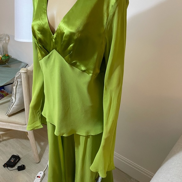 Donna Ricco 2‎ Piece Silk V neck Top & Skirt Sz 16 - Picture 8 of 16